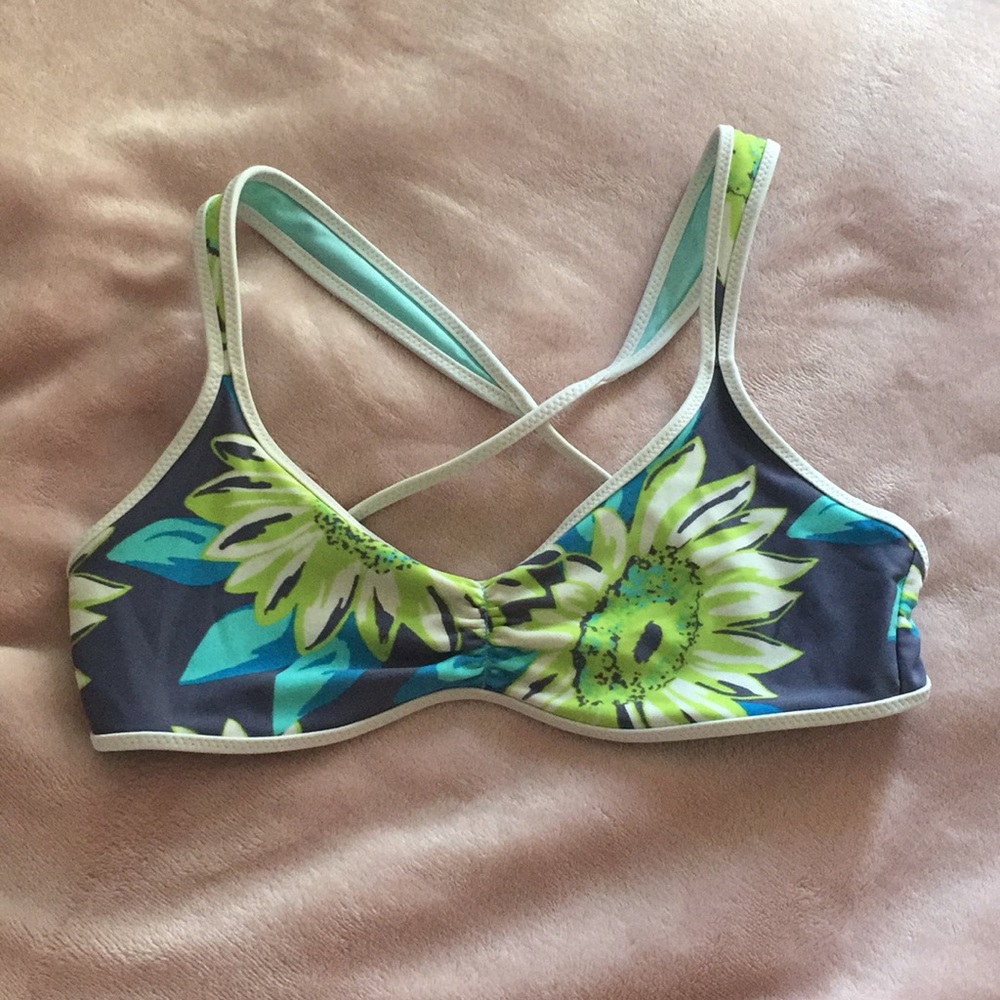 cross back floral print bikini top
